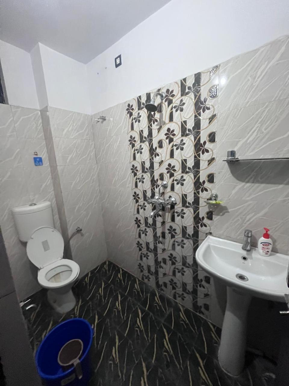 Kashi Anadam Bnb Varanasi Exterior photo